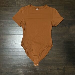 SKIMS - Fits Everybody TShirt Bodysuit - Brief - Size L
